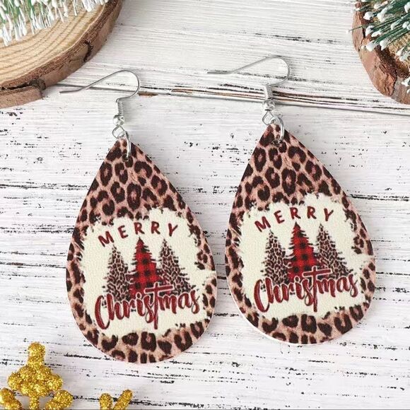 NWT 2 pair Christmas Holiday Santa Tear Drop Earrings Dangle Leopard Print Trees - Picture 4 of 6